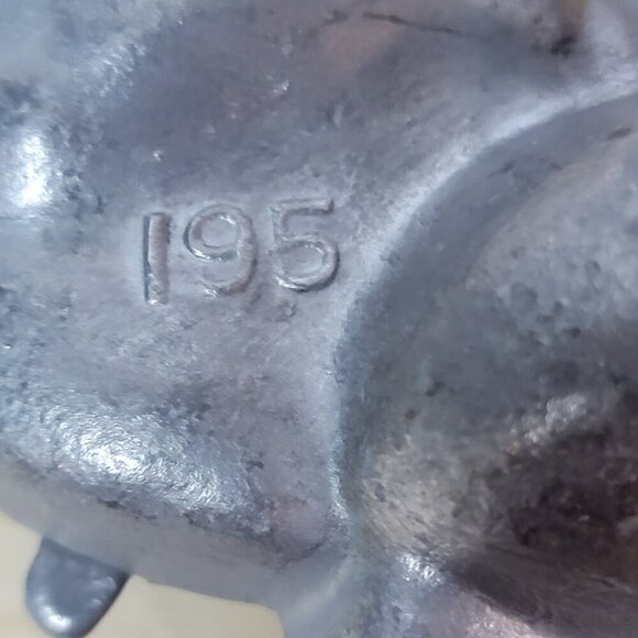 Vintage 1940s Pewter Strawberry Ice Cream Mold - Picture 6 of 7